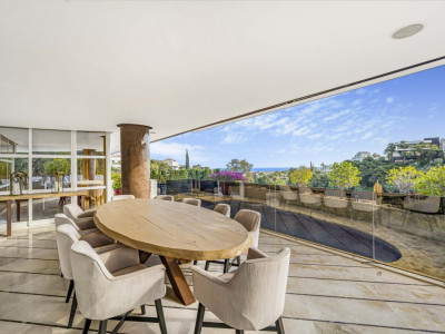 Unique Contemporary Villa in La Quinta!