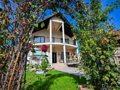 Somptuozitate in stil modern, 2 garaje, 3 terase, totul pe 1.000 mp teren, Central, Sacele, Brasov