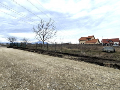 Teren de Casa, PUZ si utilitati - Strada Primaverii, Sanpetru