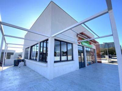 Spatiu Comercial Jupiter – Prima Linie la Mare
