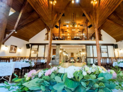 Complex Gastronomic:Afacere la cheie, Restaurant traditional secuiesc+teresa evenimente+carmangerie+ magazin+A