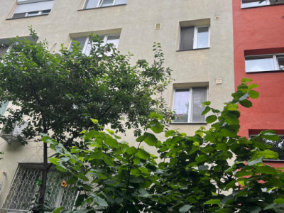 Apartament cu 3 cam., bloc cu 4 nivele anvelopat-Piata Rahova, necesita renovare