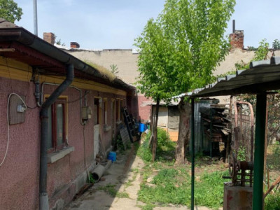 Teren cu casa, 152 mp. amenajare prin L 193/2019-str. Cetatea Ciceului nr.14, S6