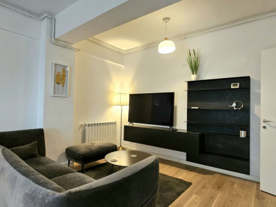 Apartament complet cu vedere libera si parcare - terasa 200 mp