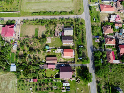 Casă spațioasă în Frumușeni, cu teren generos de 1200 mp