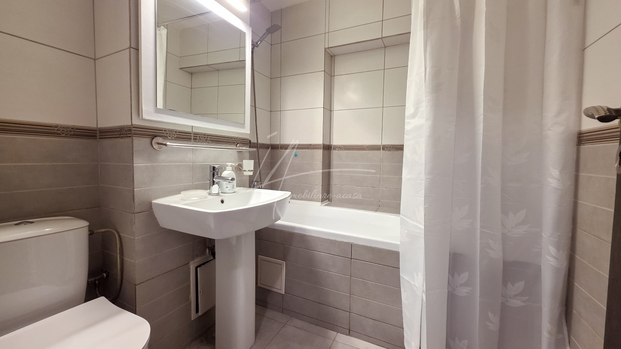 Apartament 3 camere decomandat, Calea 13 Septembrie 235 – parcare inclusă
