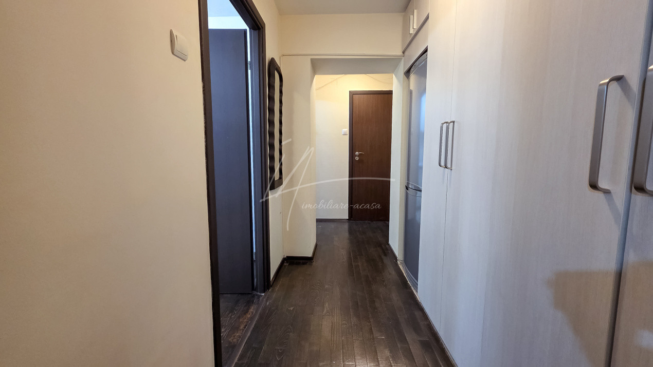 Apartament 3 camere decomandat, Calea 13 Septembrie 235 – parcare inclusă