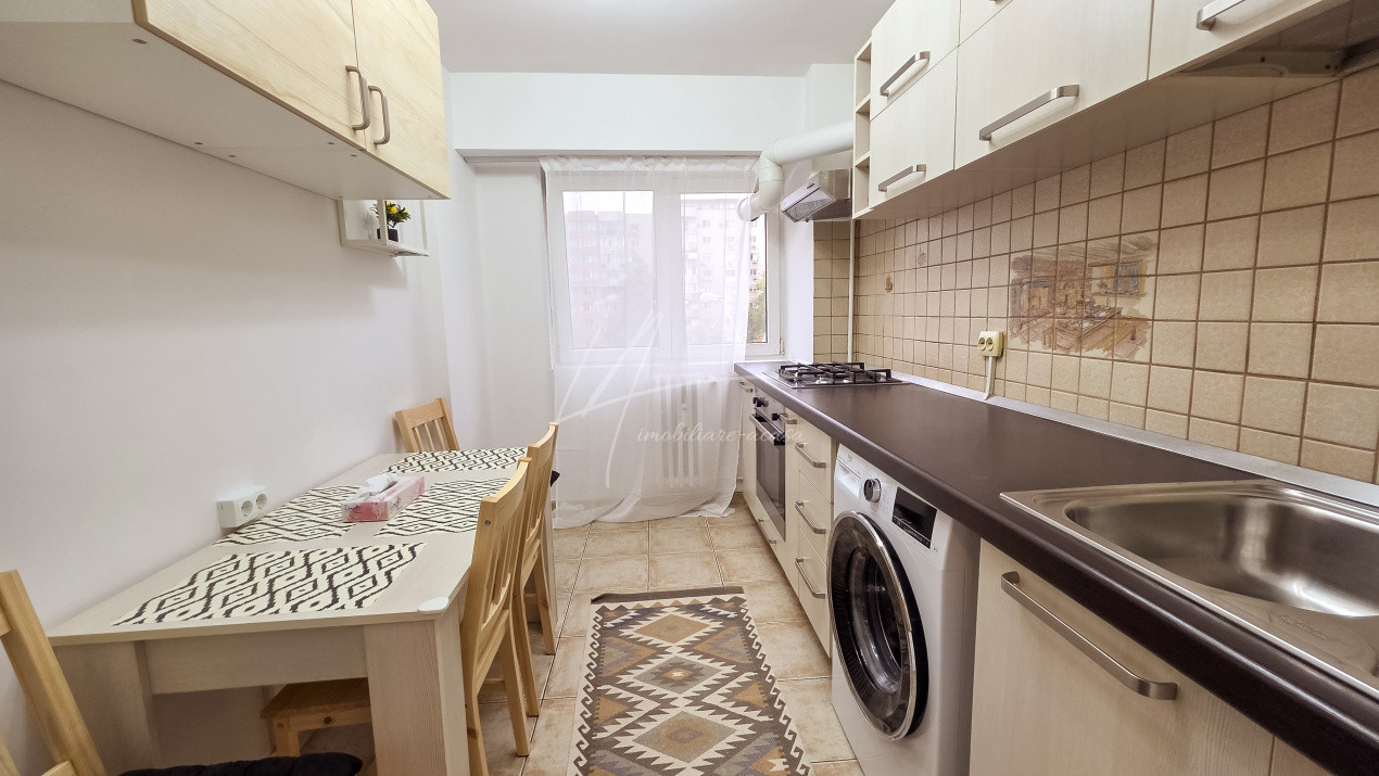 Apartament 3 camere decomandat, Calea 13 Septembrie 235 – parcare inclusă