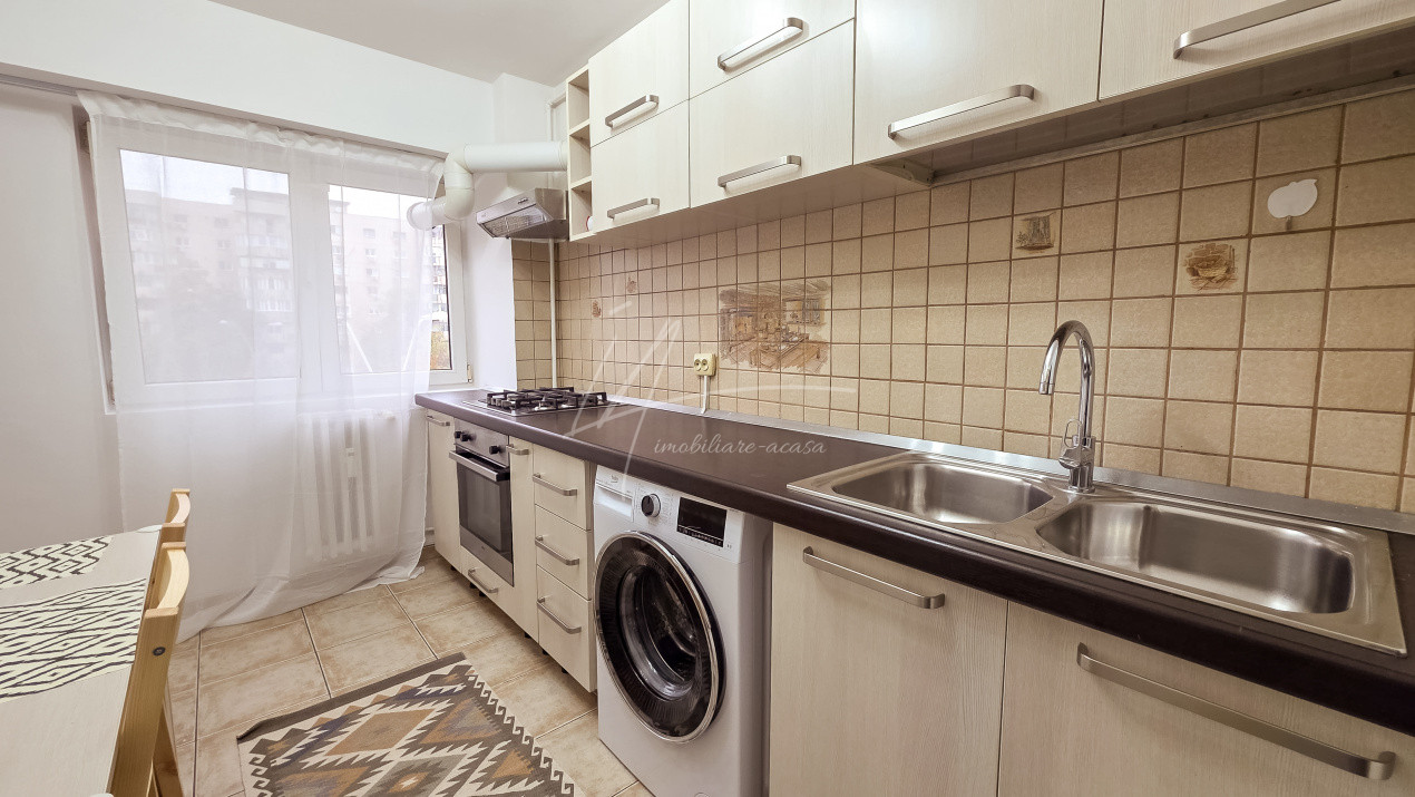 Apartament 3 camere decomandat, Calea 13 Septembrie 235 – parcare inclusă