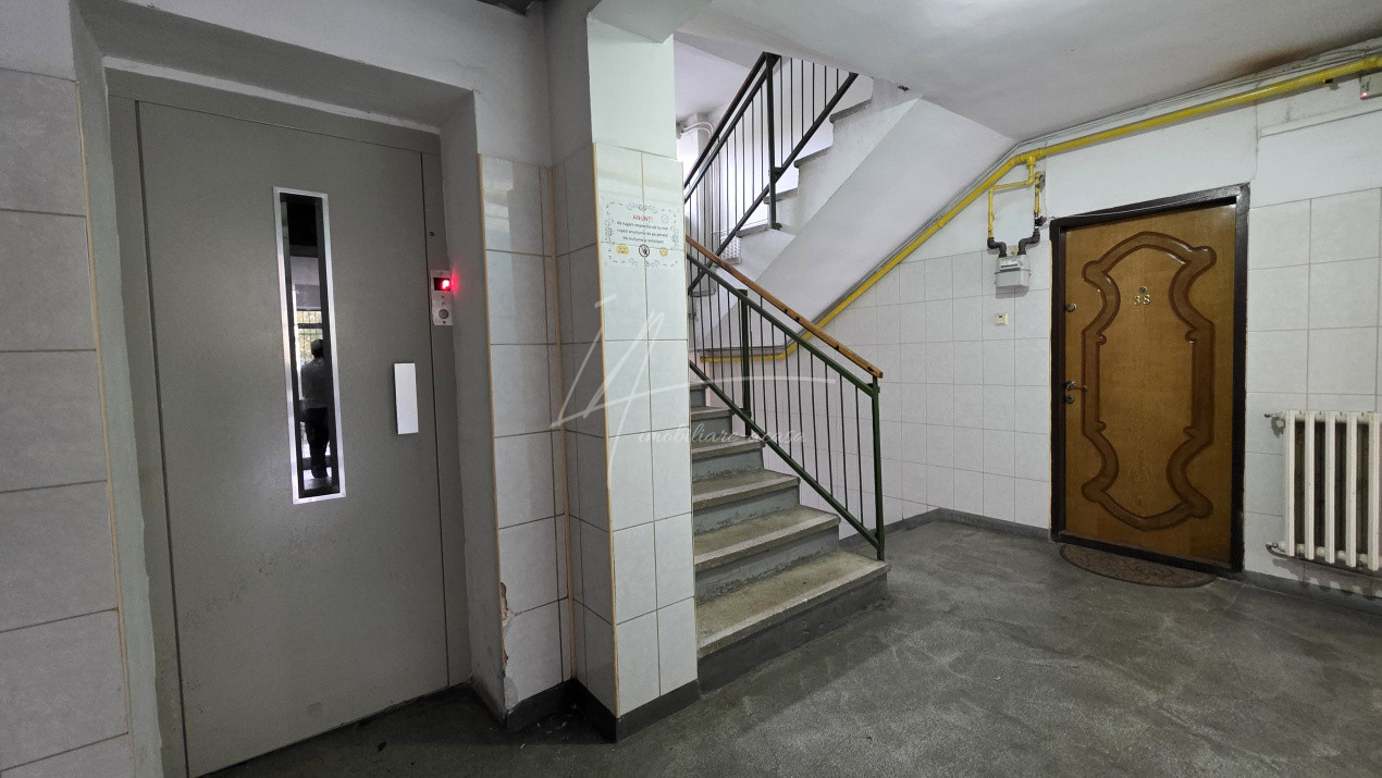 Apartament 3 camere decomandat, Calea 13 Septembrie 235 – parcare inclusă