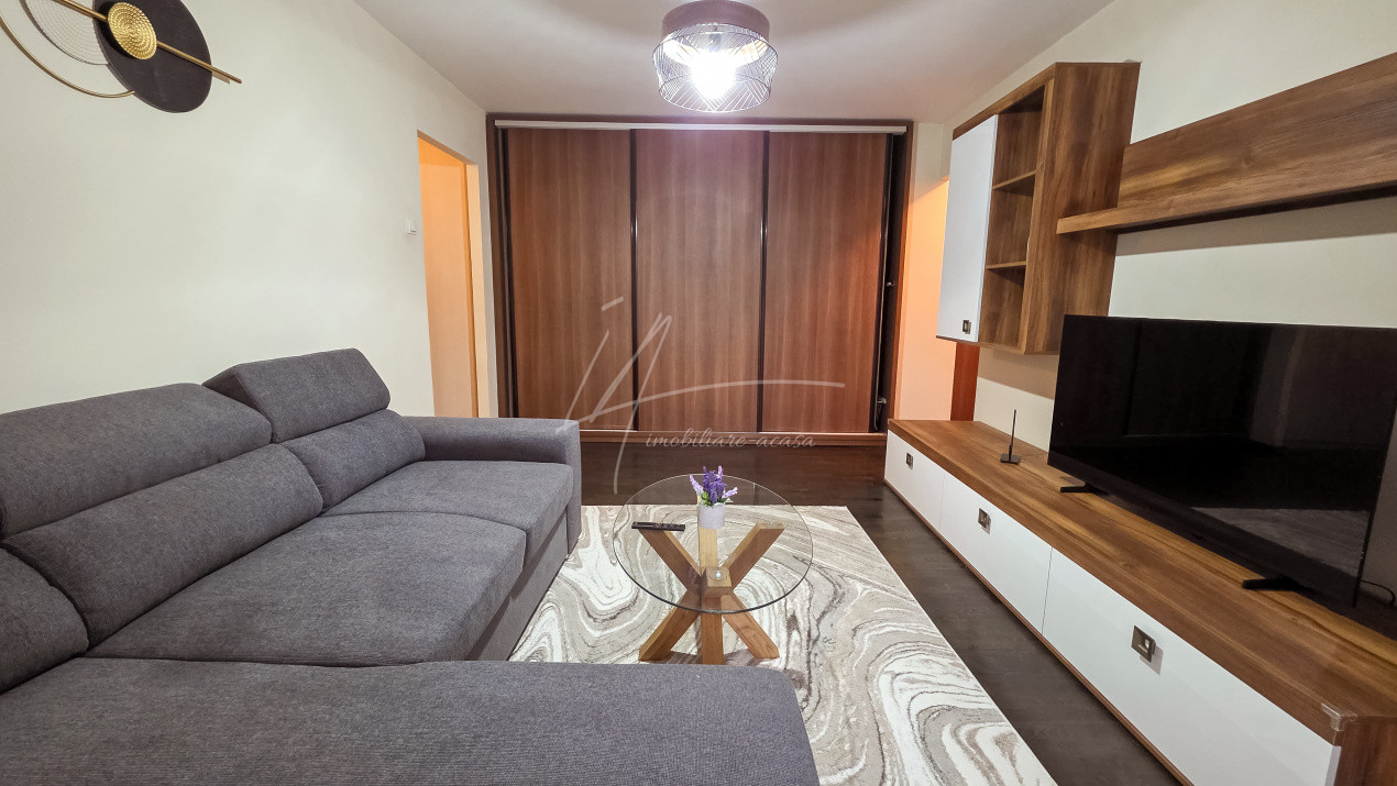 Apartament 3 camere decomandat, Calea 13 Septembrie 235 – parcare inclusă
