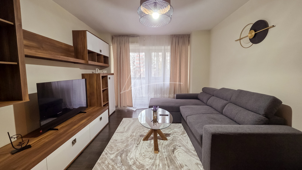 Apartament 3 camere decomandat, Calea 13 Septembrie 235 – parcare inclusă