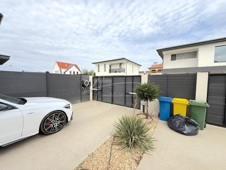 Vila Individuala Superba! P+1 - 5 cam - mobilata/utilata - curte 760mp