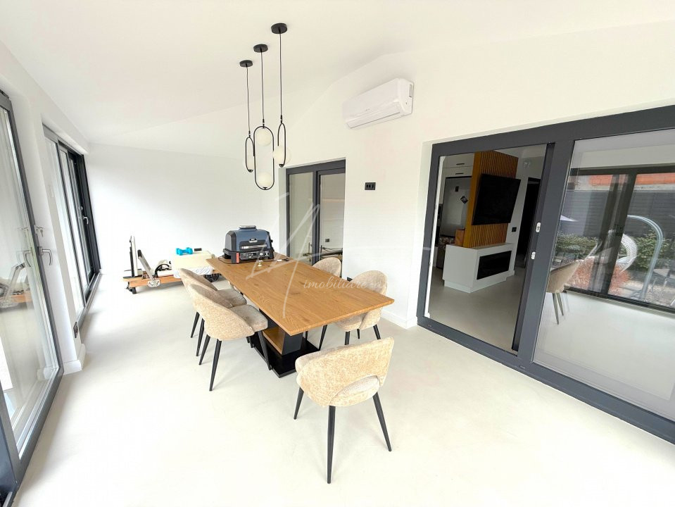 Vila Individuala Superba! P+1 - 5 cam - mobilata/utilata - curte 760mp