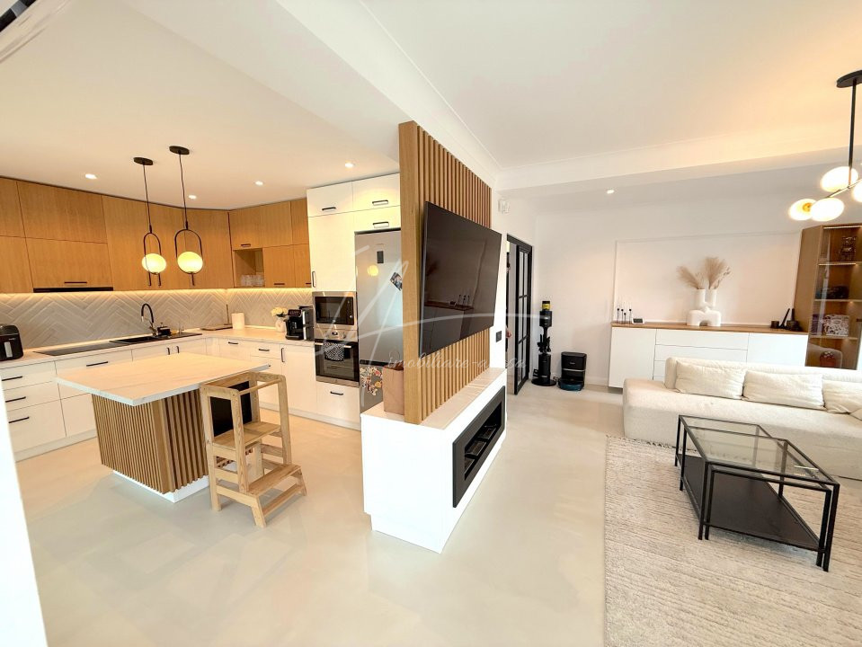 Vila Individuala Superba! P+1 - 5 cam - mobilata/utilata - curte 760mp