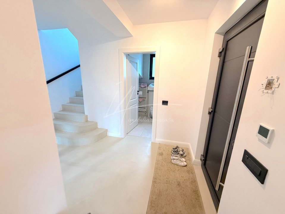 Vila Individuala Superba! P+1 - 5 cam - mobilata/utilata - curte 760mp