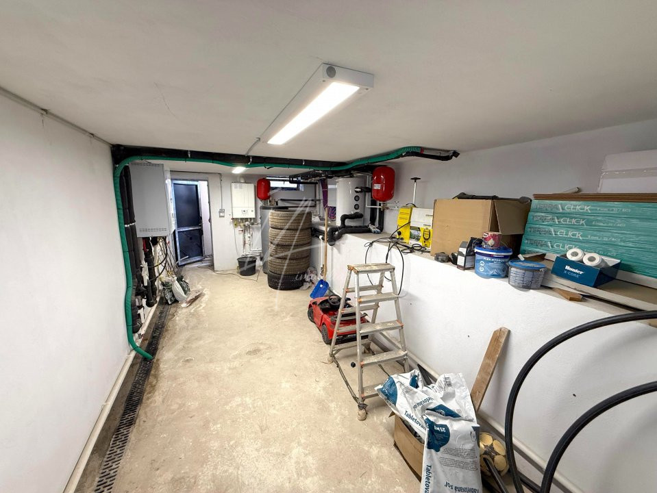 Vila Individuala Superba! P+1 - 5 cam - mobilata/utilata - curte 760mp