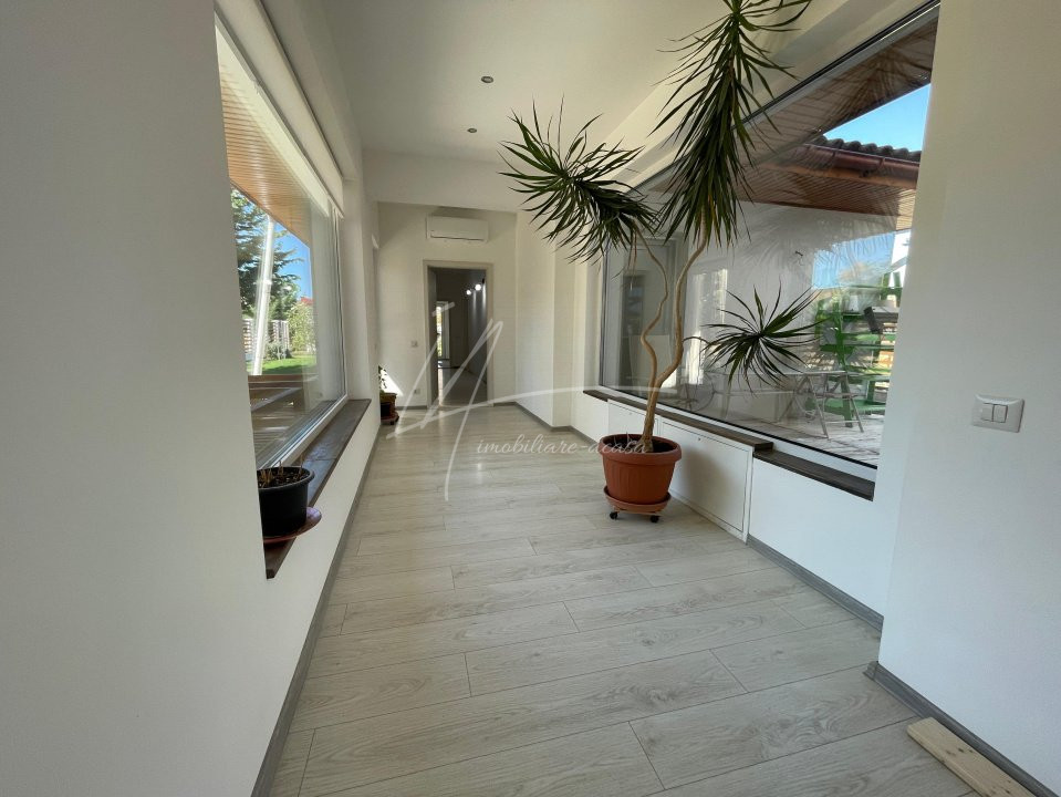 Vila individuala 6 camere Comuna Berceni - 3 min Lidl