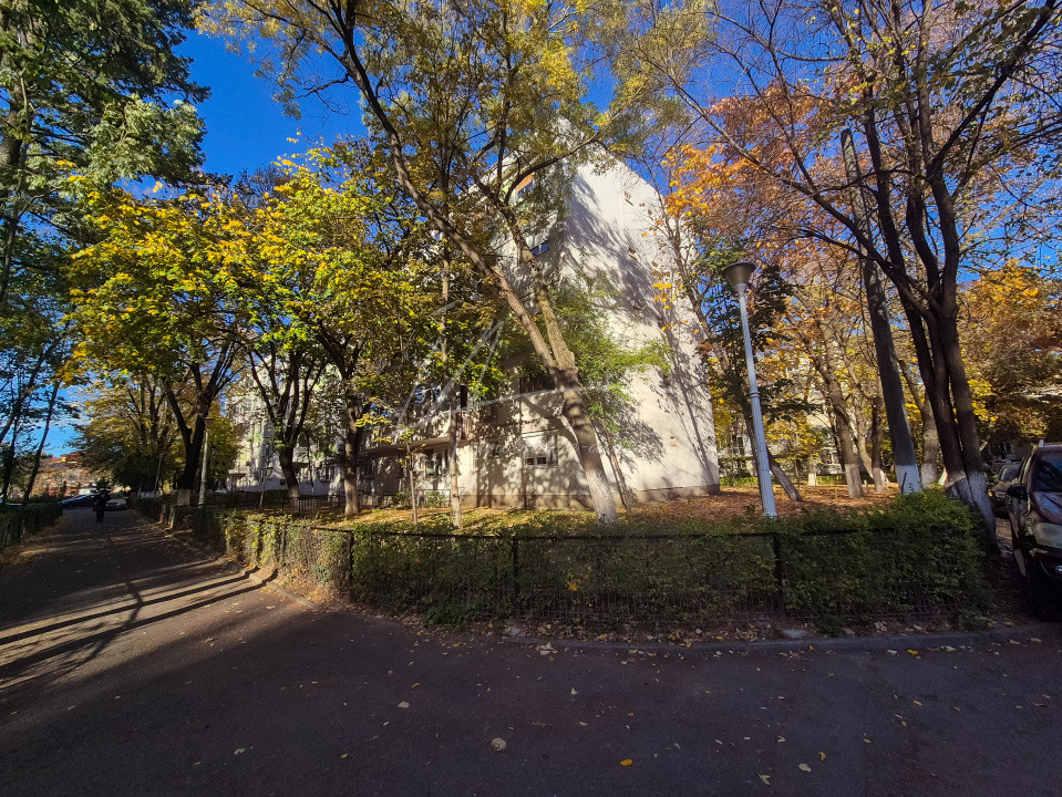 Apartament 2 camere semidecomandat, Intrarea Didru 1