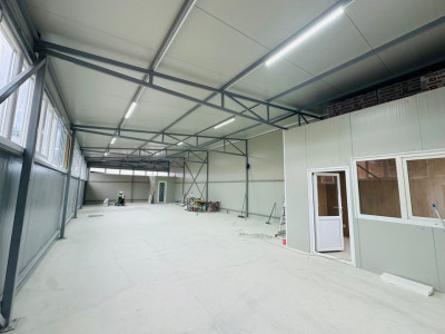 Clinceni, hala noua, acces direct din strada 