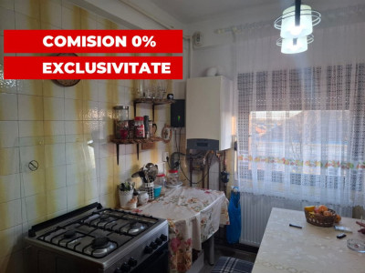 Apartament 3 camere etaj 4 cu garaj in Nadlac