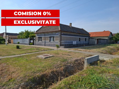 Casa amenajata in Nadlac pe strada Dr. Martin Luther (strada larga)