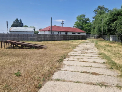 Teren langa padure,aproape de Bucuresti 10 275 mp de liniste.