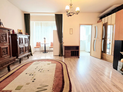 Personalizabila, spatioasa, intima. Garsoniera cu liniste inclusa