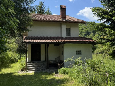 Lunca Gârtii – 20 km de Câmpulung. Casă+Teren 3500 mp