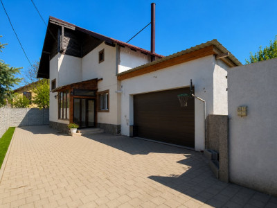 Casa Hărman | 146 mp utili | Curte 440 mp | Foișor + Ciubar 