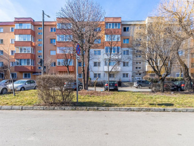 Apartament 2 camere mobilat Tractorul