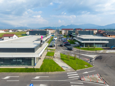 GARSONIERĂ NOUĂ-MOBILATĂ-INTRARE SÂNPETRU - LÂNGĂ SÂNPETRU SHOP PARK+ PARCARE