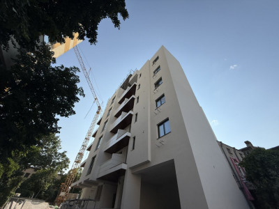 Ultracentral Dacia-Mosilor 3 camere, terasa
