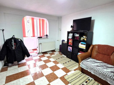 De vanzare 2 camere Lujerului - Ale Cetatuia(centrala proprie)