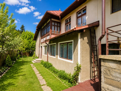 Corp de casă 204 mp utili în Predeal | Ideal pentru locuire sau investiție 