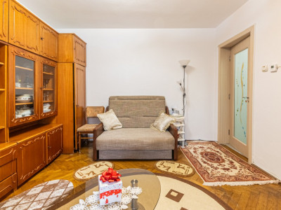 Apartament spatios, in centrul Brasovului