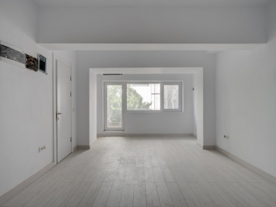 Spatiu birou | 4 camere | 96 mp | Bucurestii Noi 48