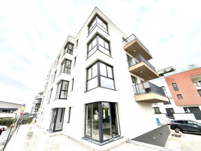 Spatiu/Biroul tău cu terasă de 70 mp, la doi pași de Azur