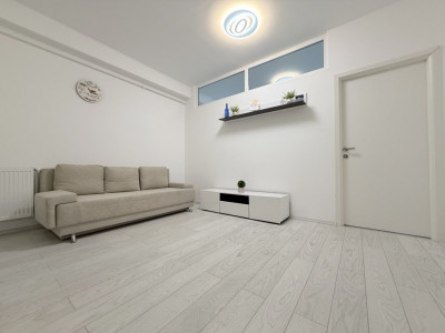 Apartament 3 camere Mamaia Nord prima linie la mare