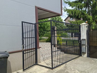 Spațiu Comercial de 100 mp de Închiriat – Cartier Trivale, Str. Câmpului-750 eur