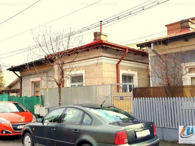 Casa o curte mica pret de apartament in zona Giurgiului - str. Fagetului