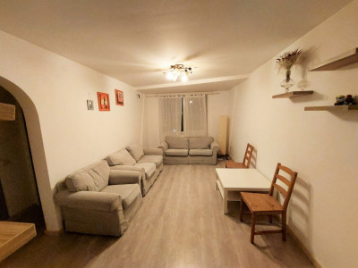 Vanzare apartament 3 camere cu centrala, metrou Gorjului