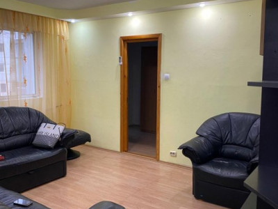 Apartament 2 camere , vanzare , Zona Malu Rosu