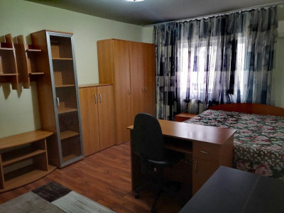 Navodari - Apartament 2 camere decomandat centrala gaz!